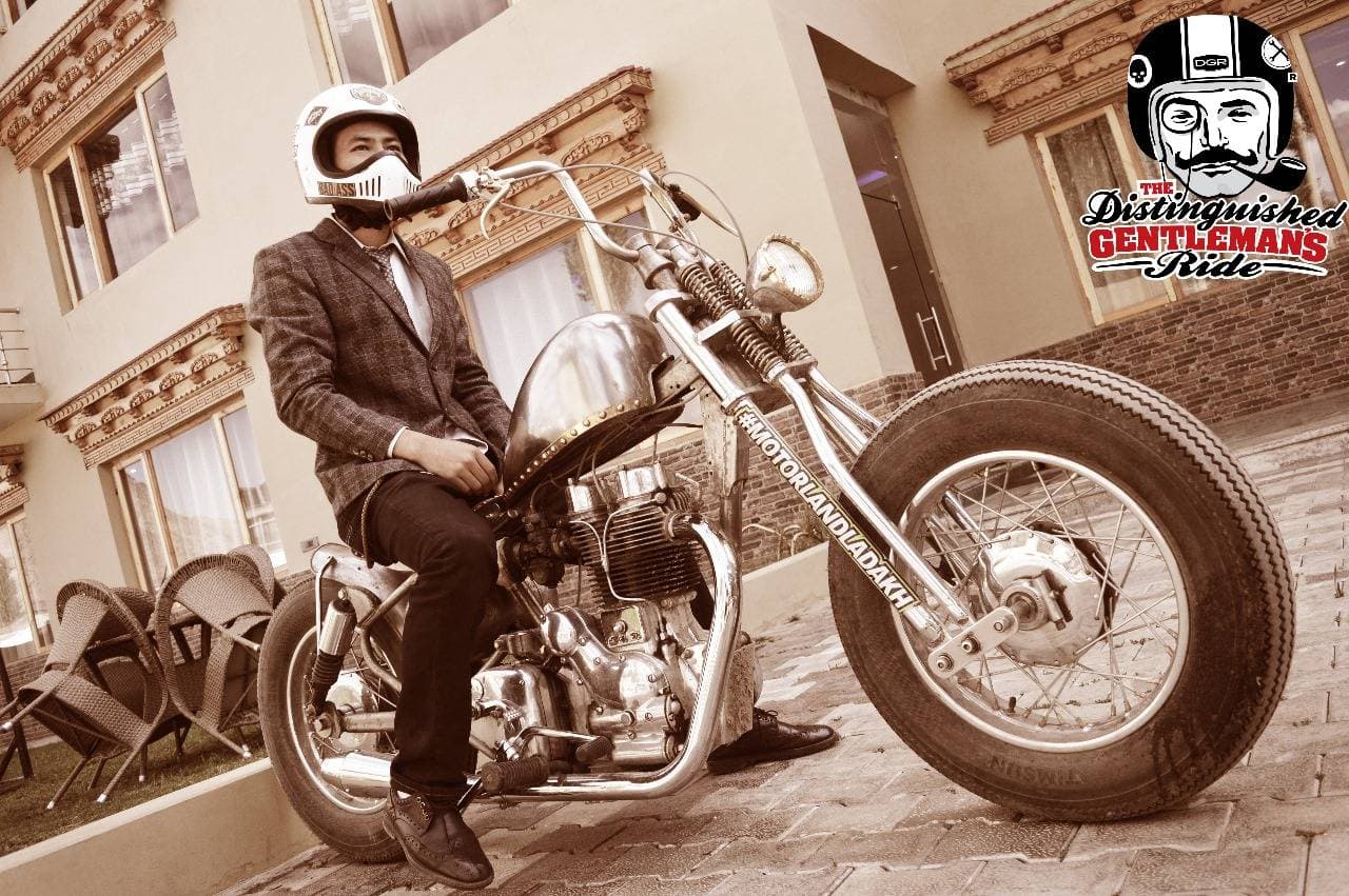 Motorcycle workshop and customisation